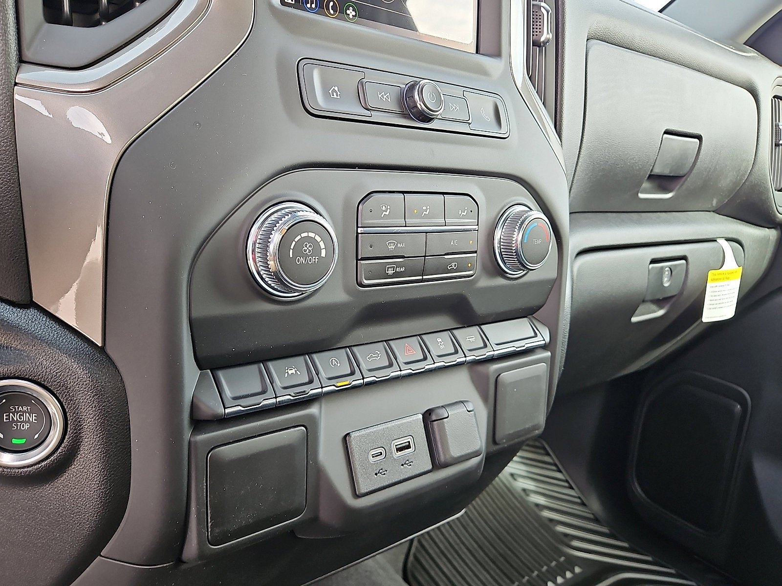 New 2026 GMC Sierra 1500 Pro w/ Graphite Edition image 18