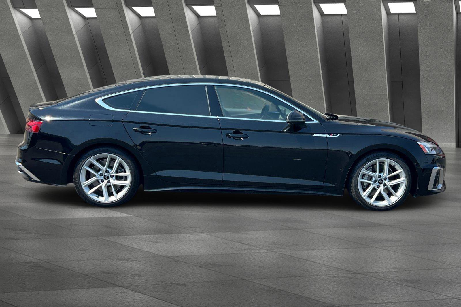 Used 2024 Audi A5 2.0T Premium Plus image 3