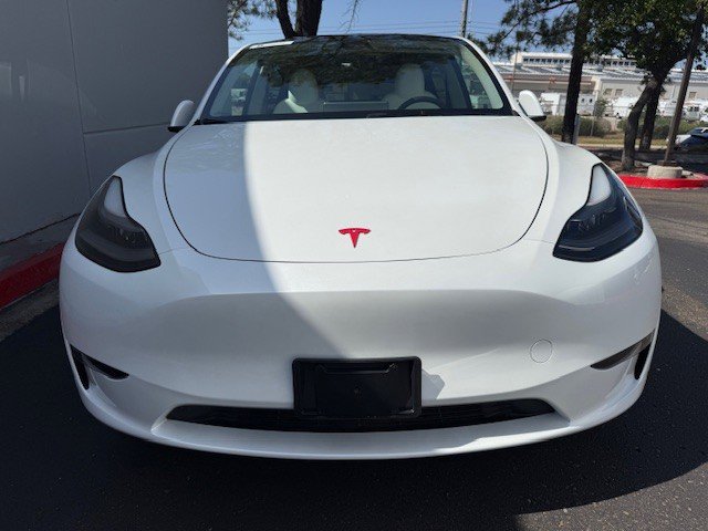 Used 2024 Tesla Model Y 2WD image 6