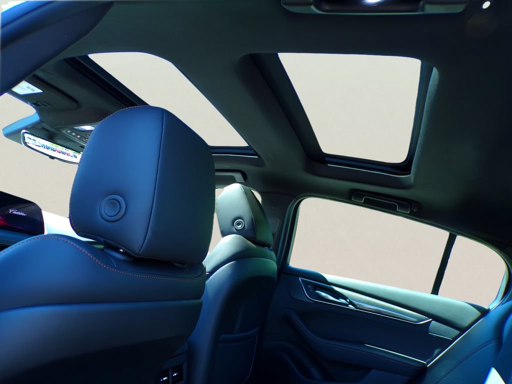 New 2026 Cadillac CT5 V w/ Technology Package AWD/4WD image 9