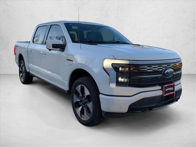 Used 2023 Ford F150 Lightning Platinum image 3