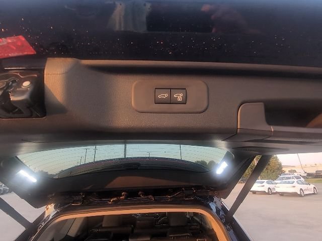 Used 2026 Toyota Grand Highlander FWD image 10