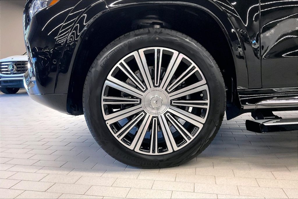 New 2026 Mercedes-Benz Maybach GLS 600 4MATIC image 11