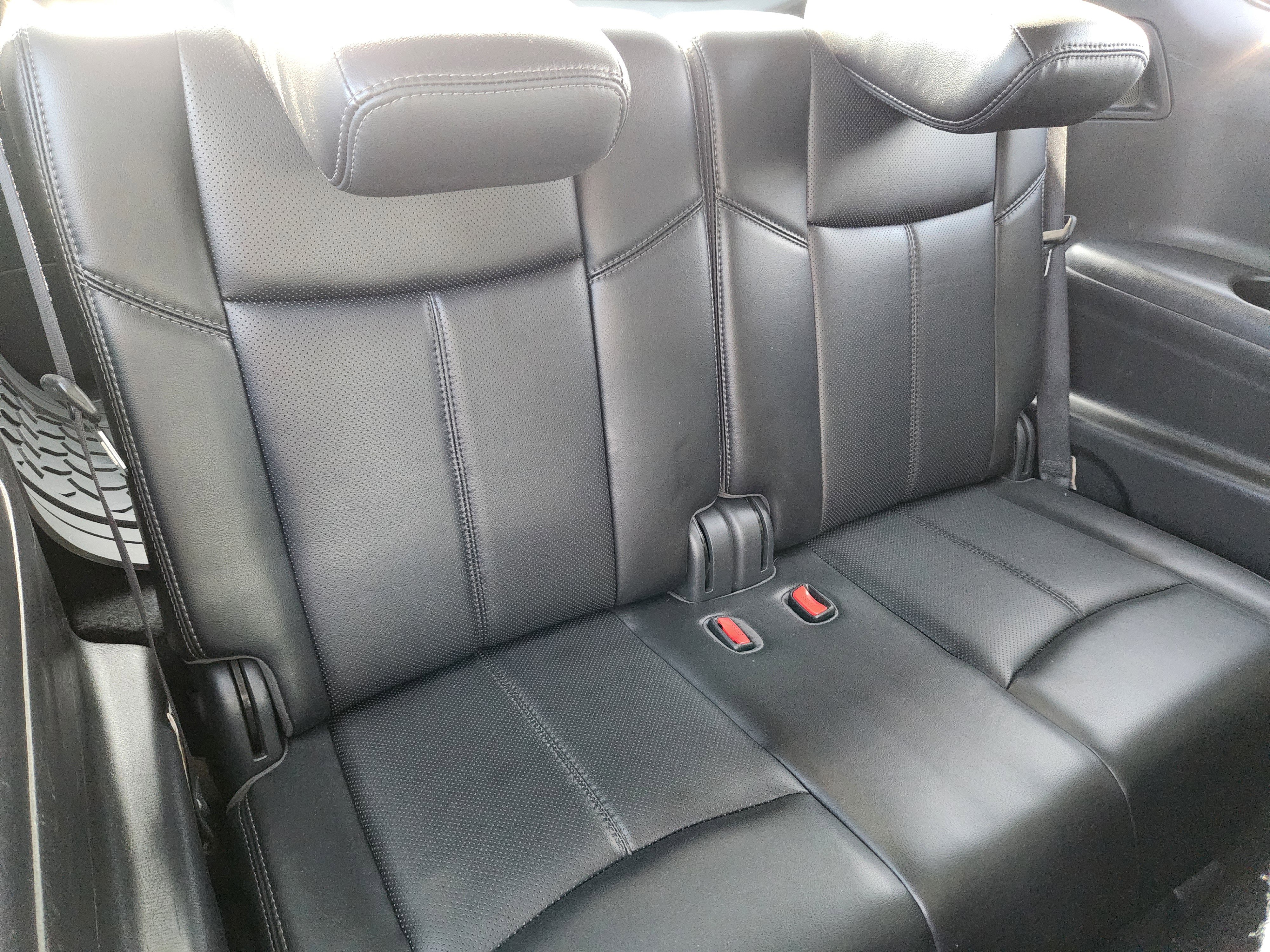 Used 2017 Nissan Pathfinder Platinum image 22