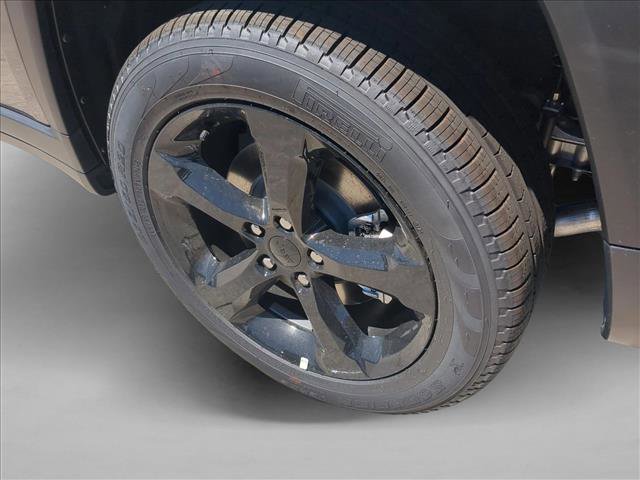 New 2026 Jeep Grand Cherokee L Limited image 10