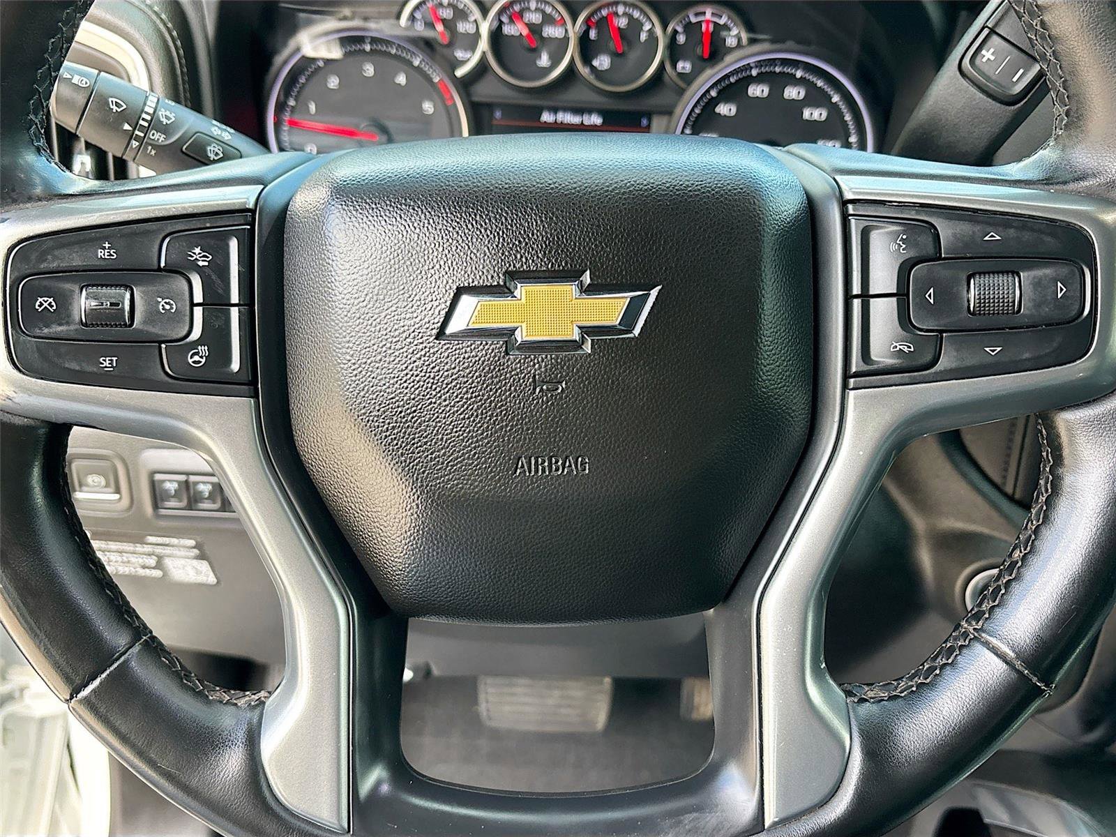 Used 2023 Chevrolet Silverado 2500 LTZ w/ LTZ Convenience Package image 11