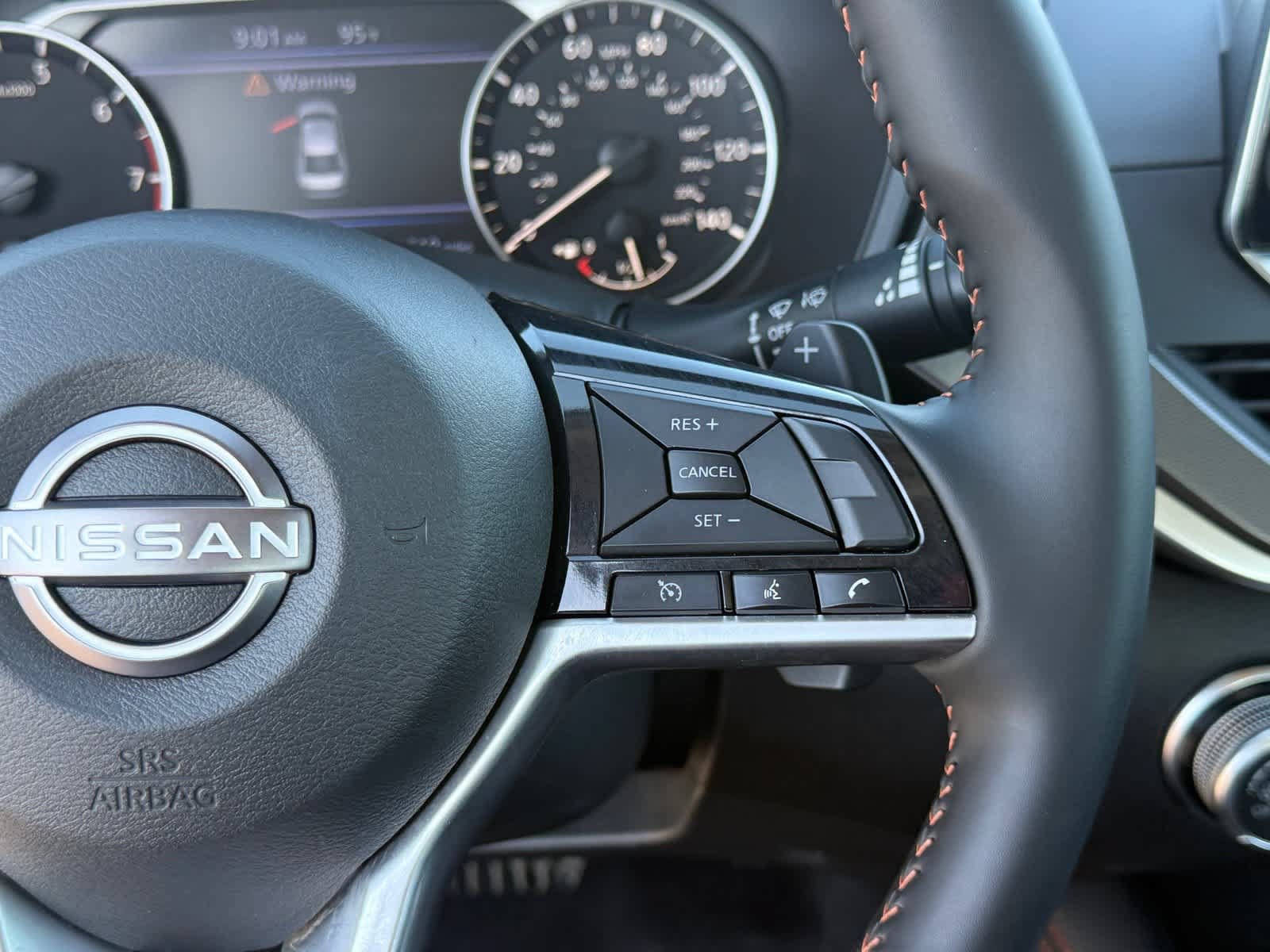 Used 2025 Nissan Altima 2.5 SR AWD/4WD image 16
