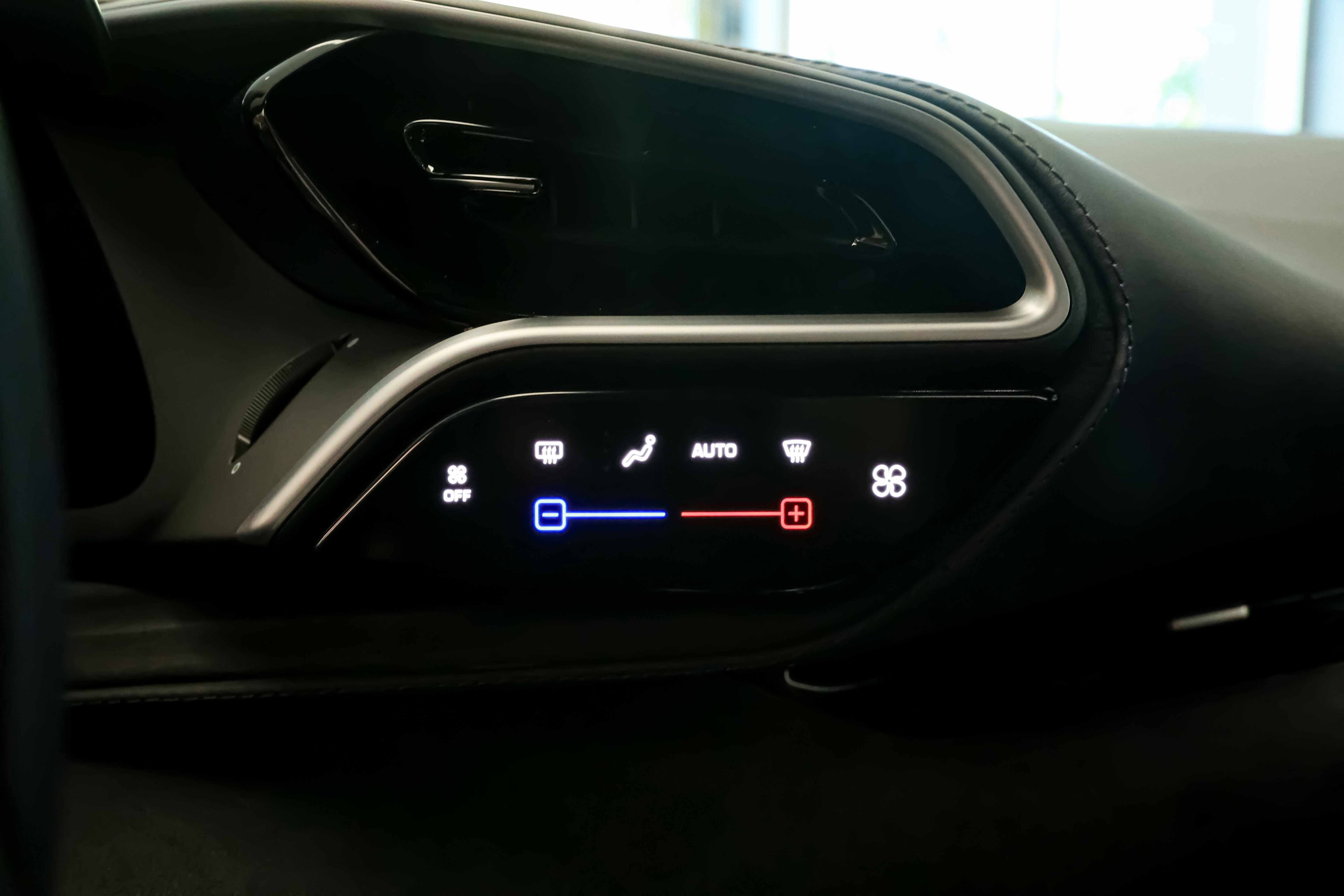 Used 2024 Ferrari 296 GTS image 21