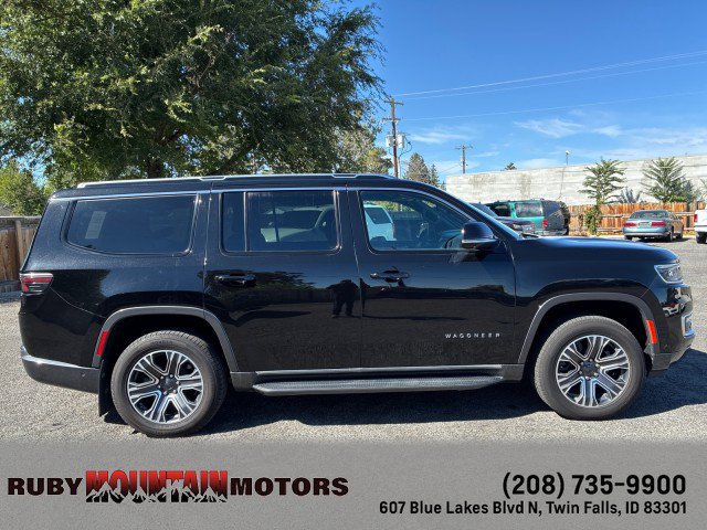Used 2022 Jeep Wagoneer Series III w/ Convenience Group I AWD/4WD image 8