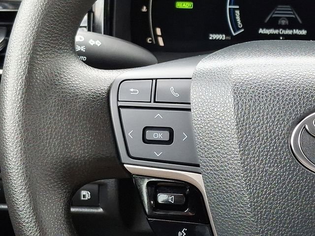 Used 2025 Toyota Camry LE FWD image 20