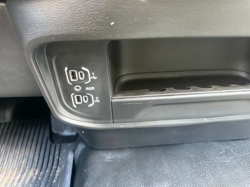 New 2024 RAM 5500 Tradesman w/ Safety Group AWD/4WD image 26