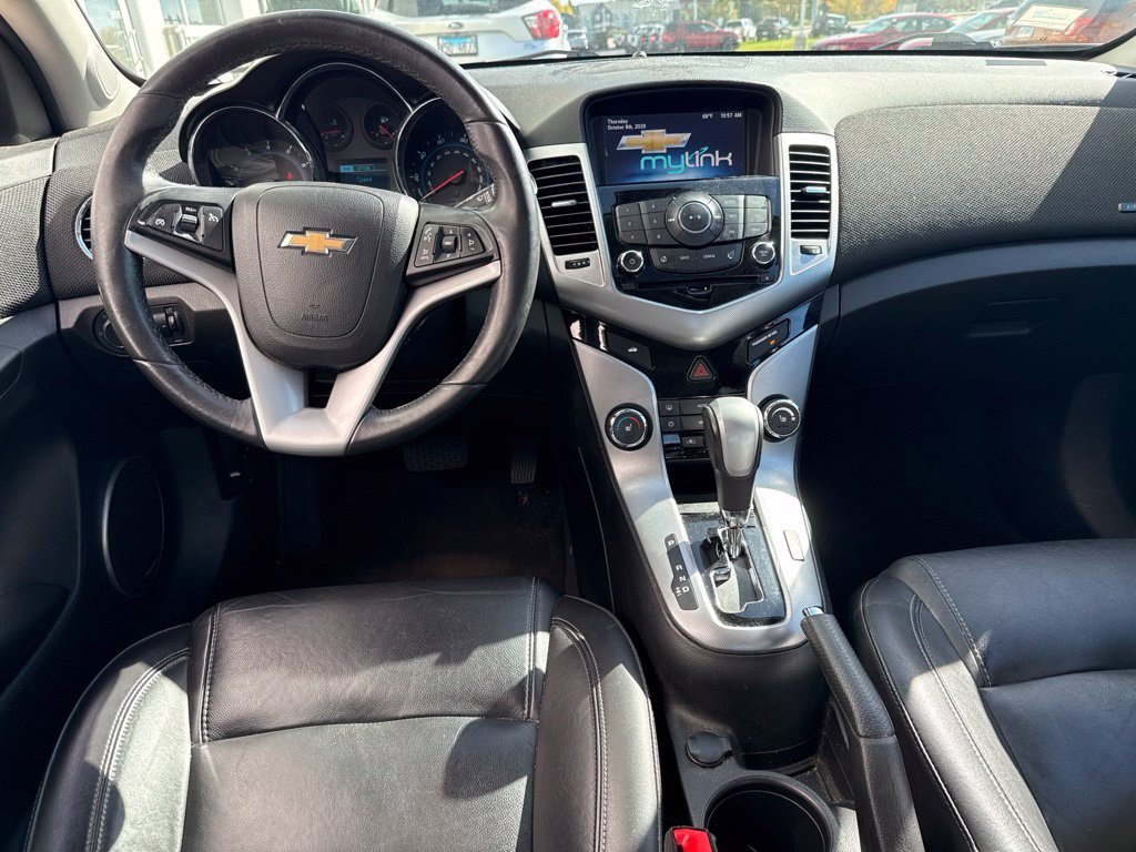 Used 2015 Chevrolet Cruze LTZ w/ Sun, Sound and Sport Package FWD image 5