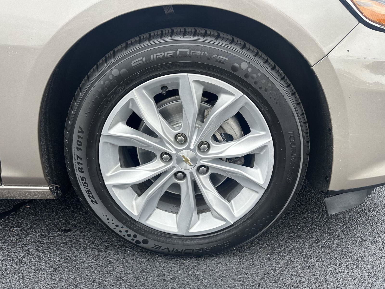 Used 2025 Chevrolet Malibu LT FWD image 16