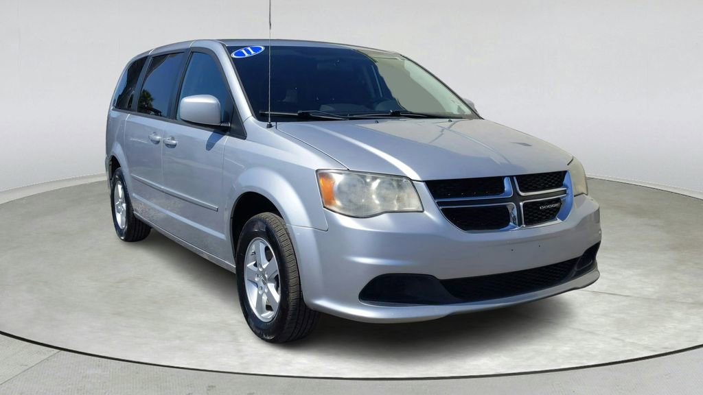 Used 2011 Dodge Grand Caravan Mainstreet w/ PWR Convenience Group FWD image 1