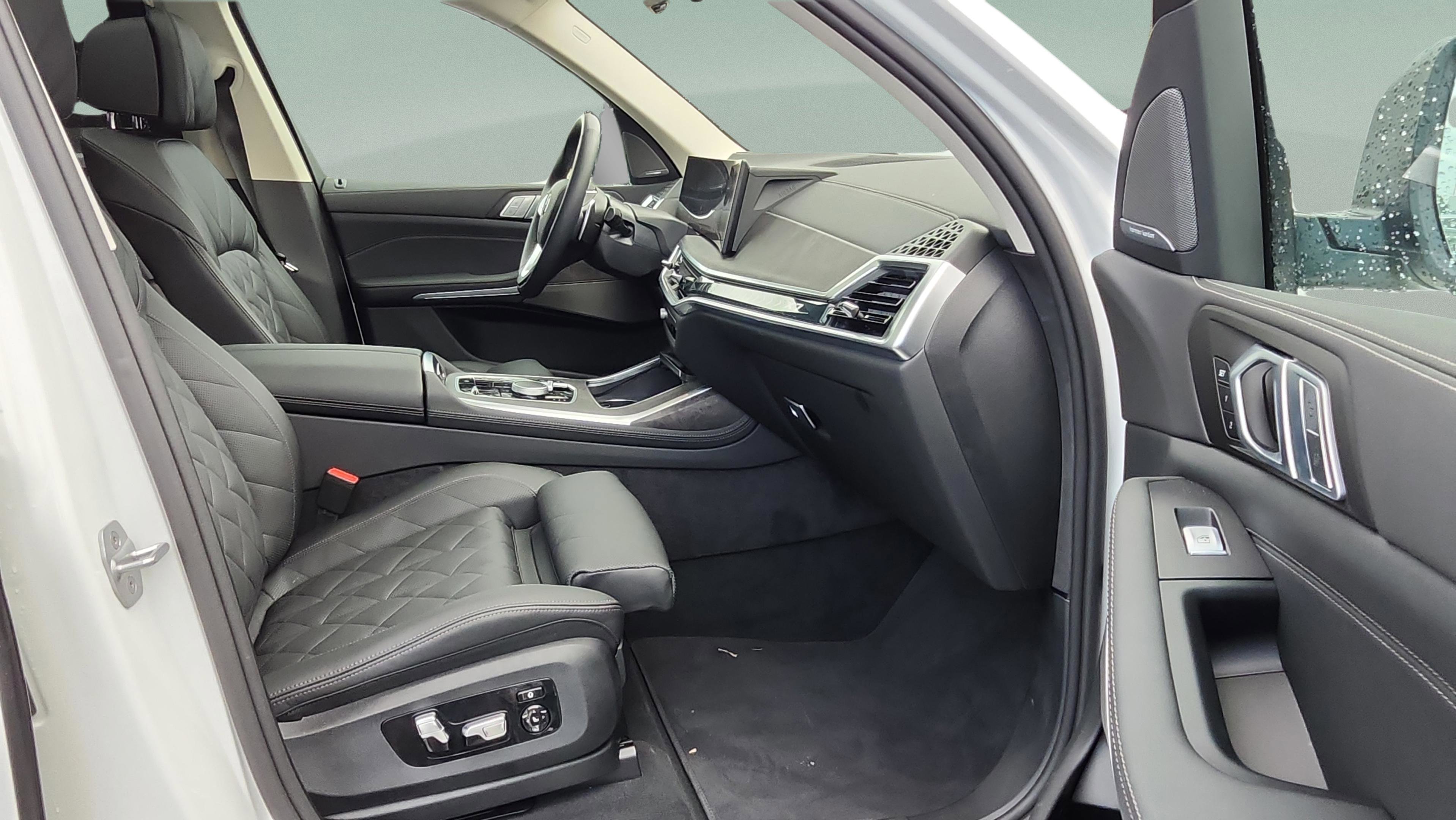 Certified 2026 BMW X7 xDrive40i image 14