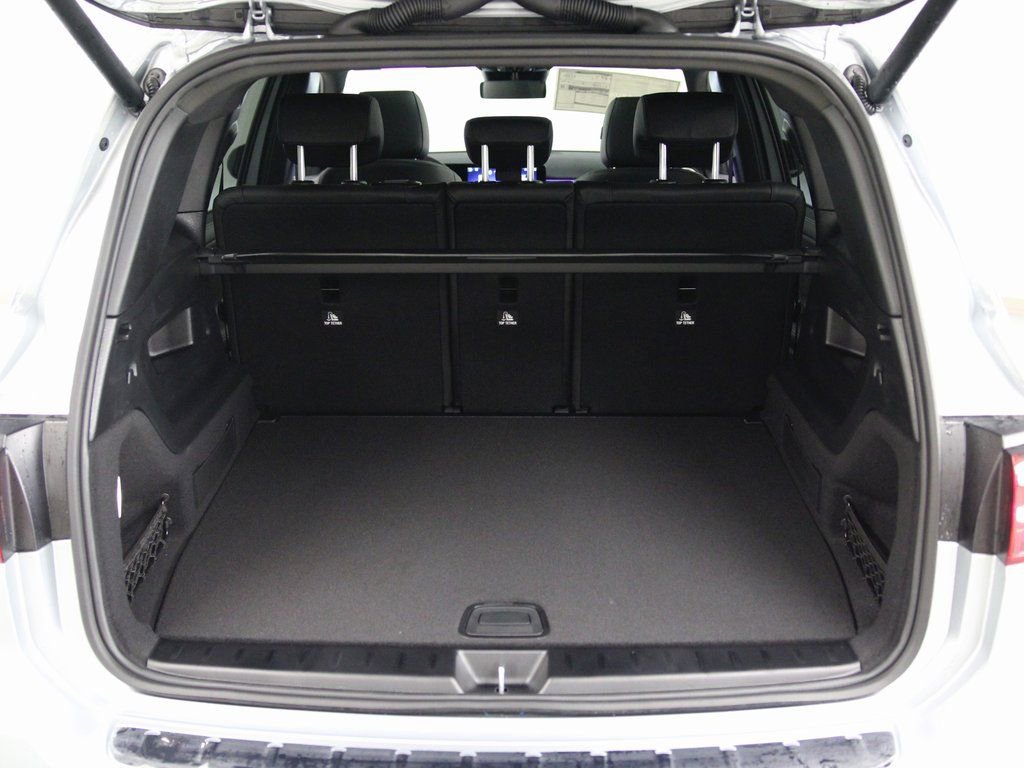 New 2026 Mercedes-Benz GLB 250 4MATIC image 18