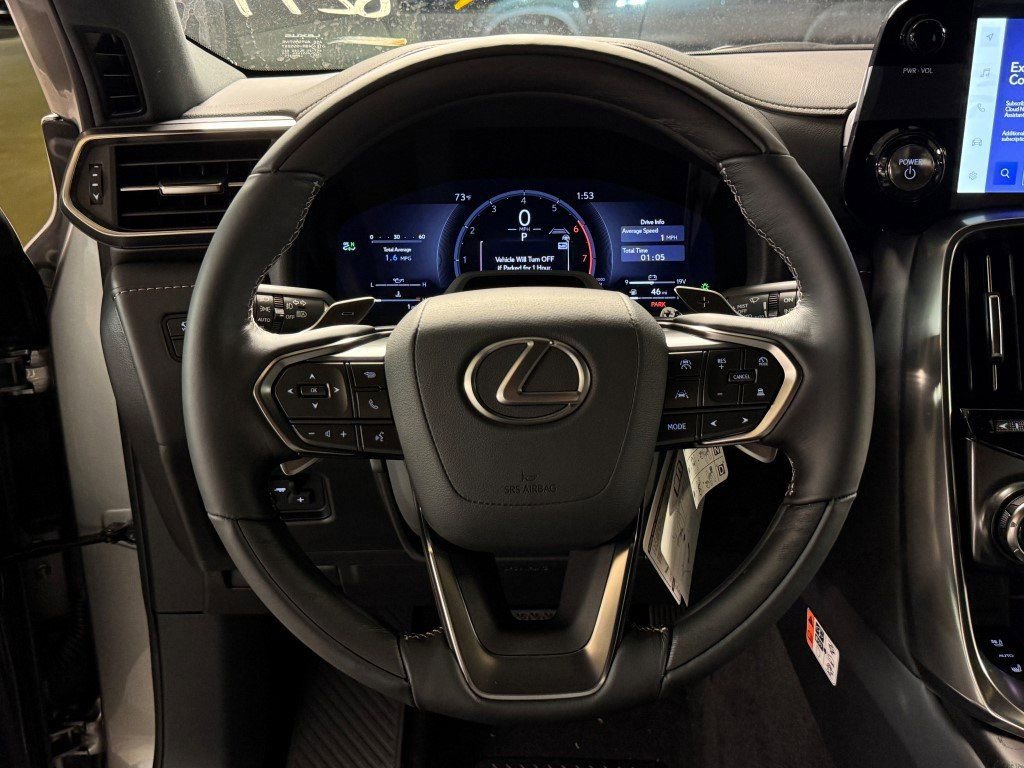 New 2025 Lexus LX 700h Luxury image 18