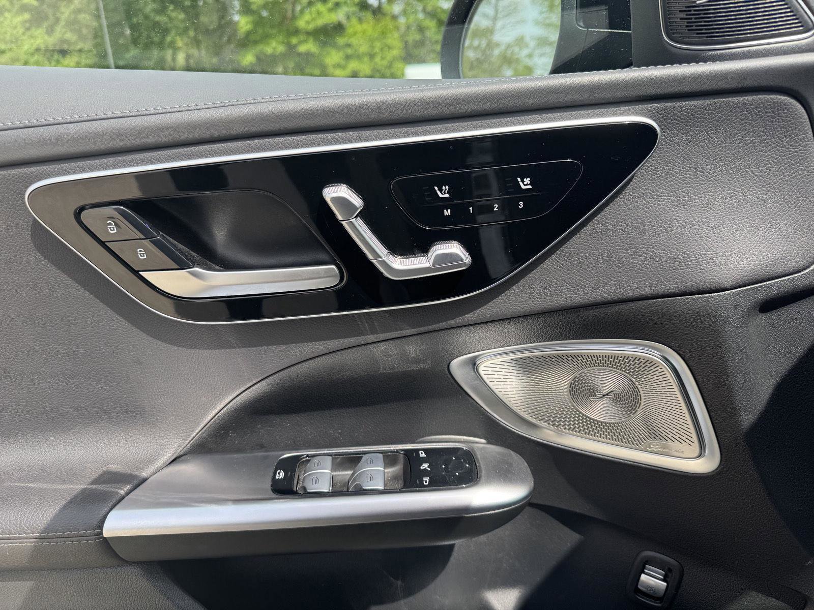 Certified 2024 Mercedes-Benz C 300 4MATIC Sedan image 6