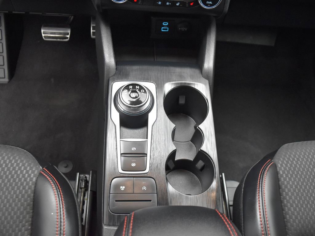 Used 2023 Ford Escape ST-Line image 15