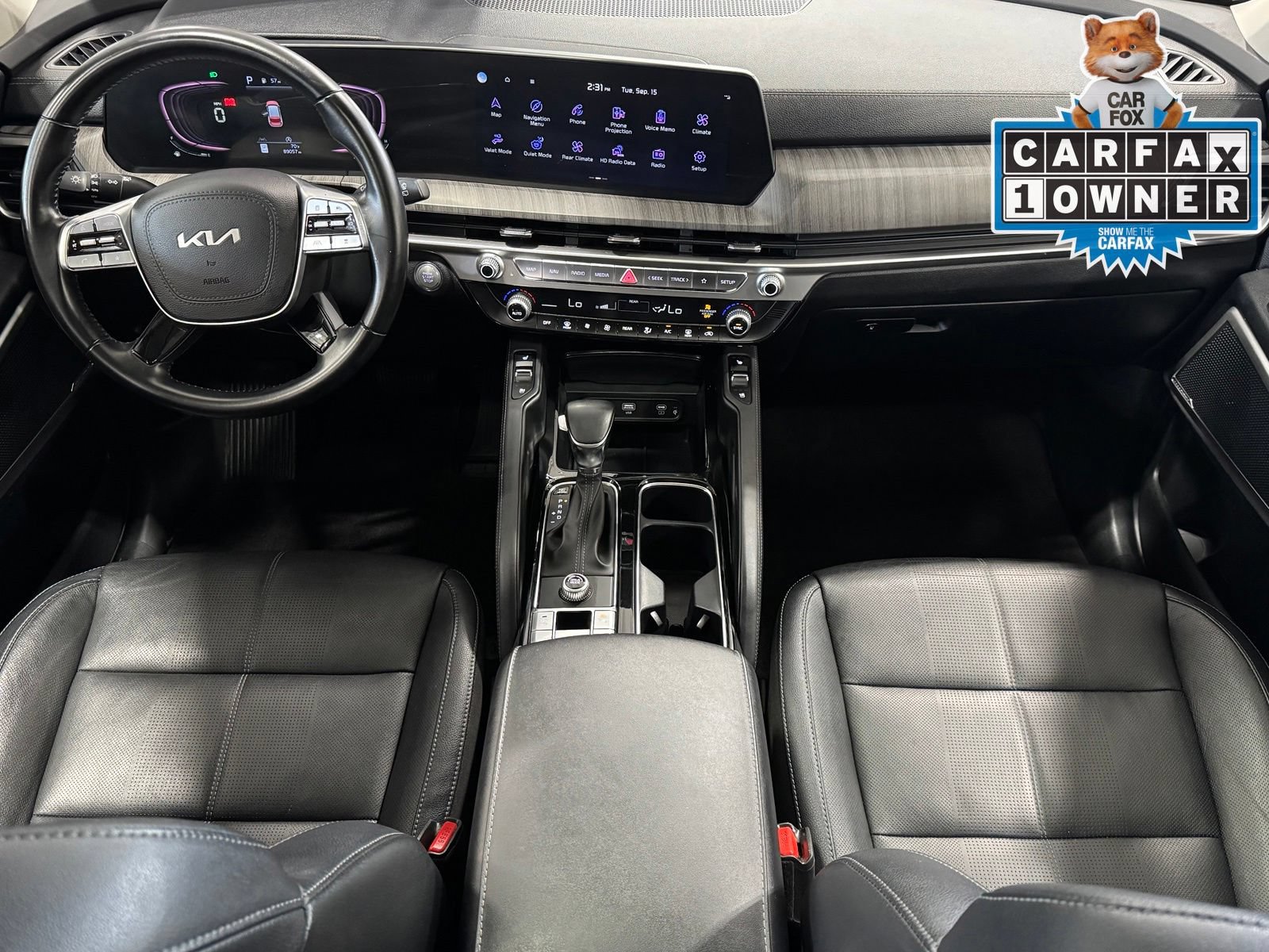 Used 2023 Kia Telluride EX w/ EX Captain's Chair Package FWD image 2