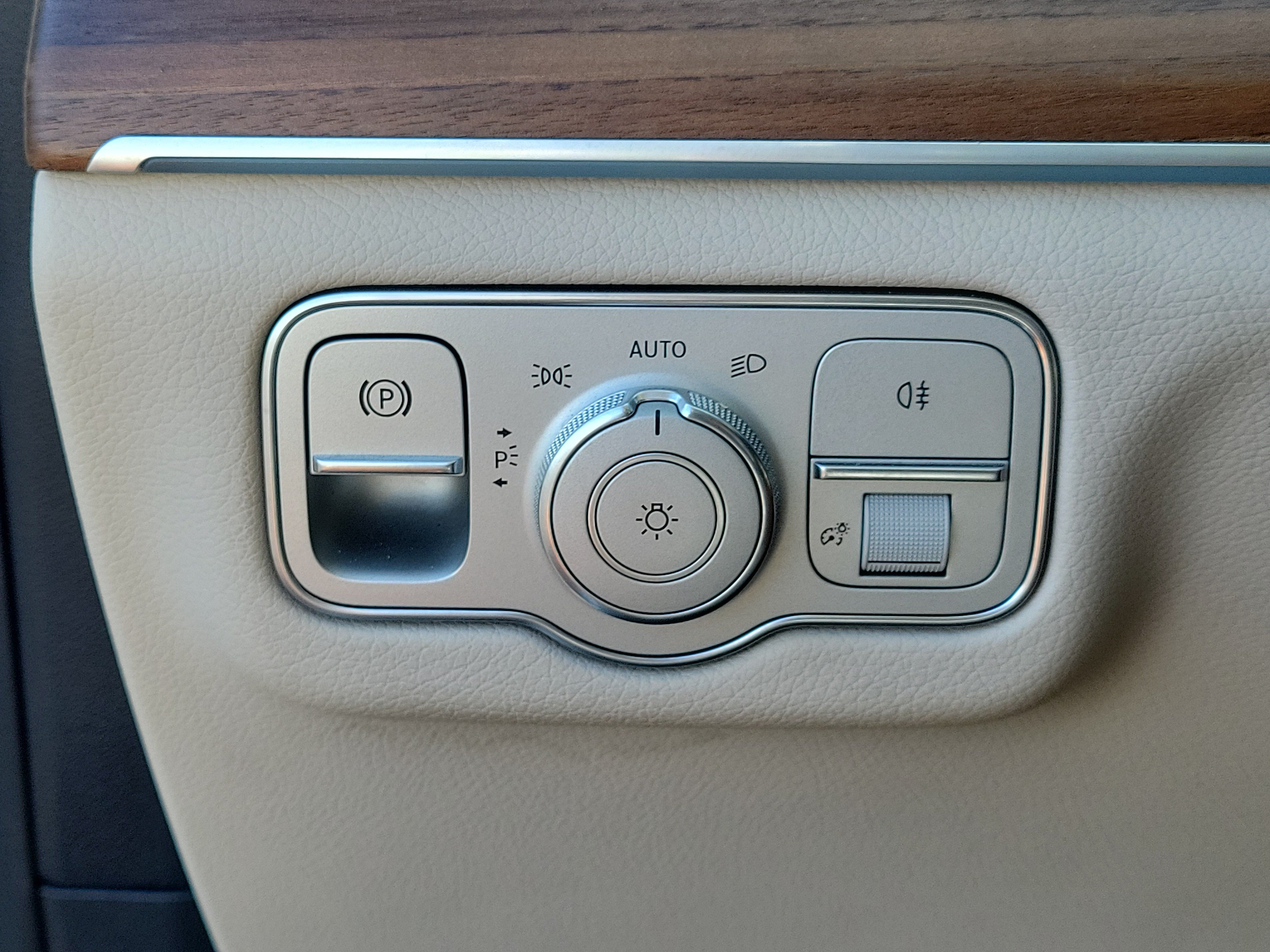 Used 2023 Mercedes-Benz GLE 350 image 31