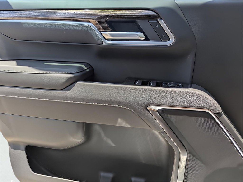 New 2026 GMC Sierra 1500 Elevation image 10