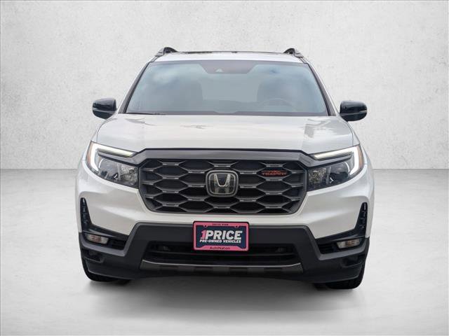 Used 2022 Honda Passport TrailSport image 2