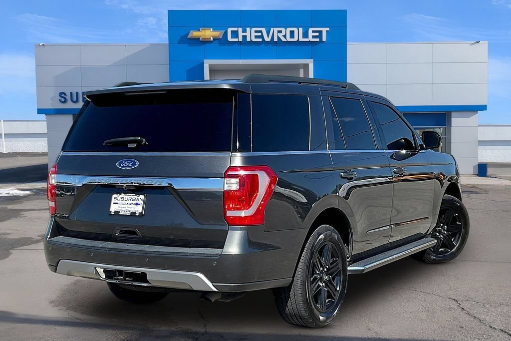 Used 2020 Ford Expedition XLT w/ Equipment Group 202A RWD image 4