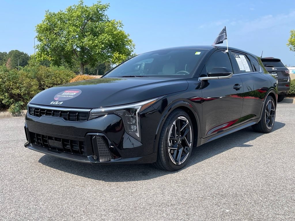 Certified 2026 Kia K4 GT-Line w/ GT-Line Premium Package FWD image 3