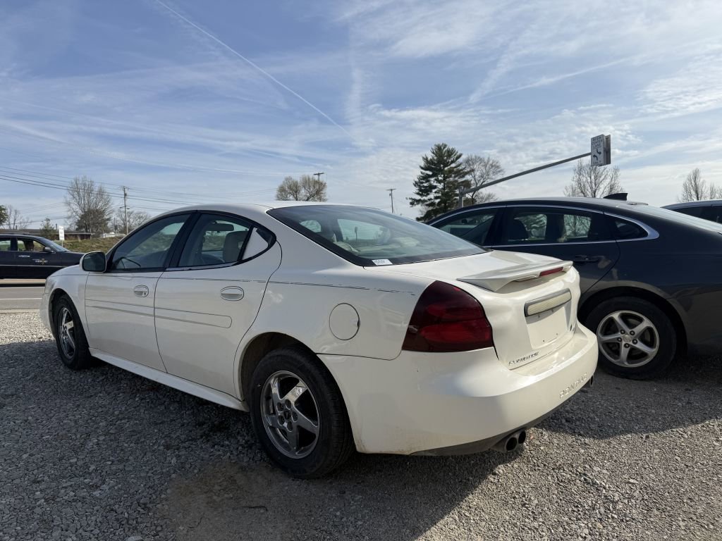 Used 2004 Pontiac Grand Prix GT2 w/ Leather Trim Pkg image 4