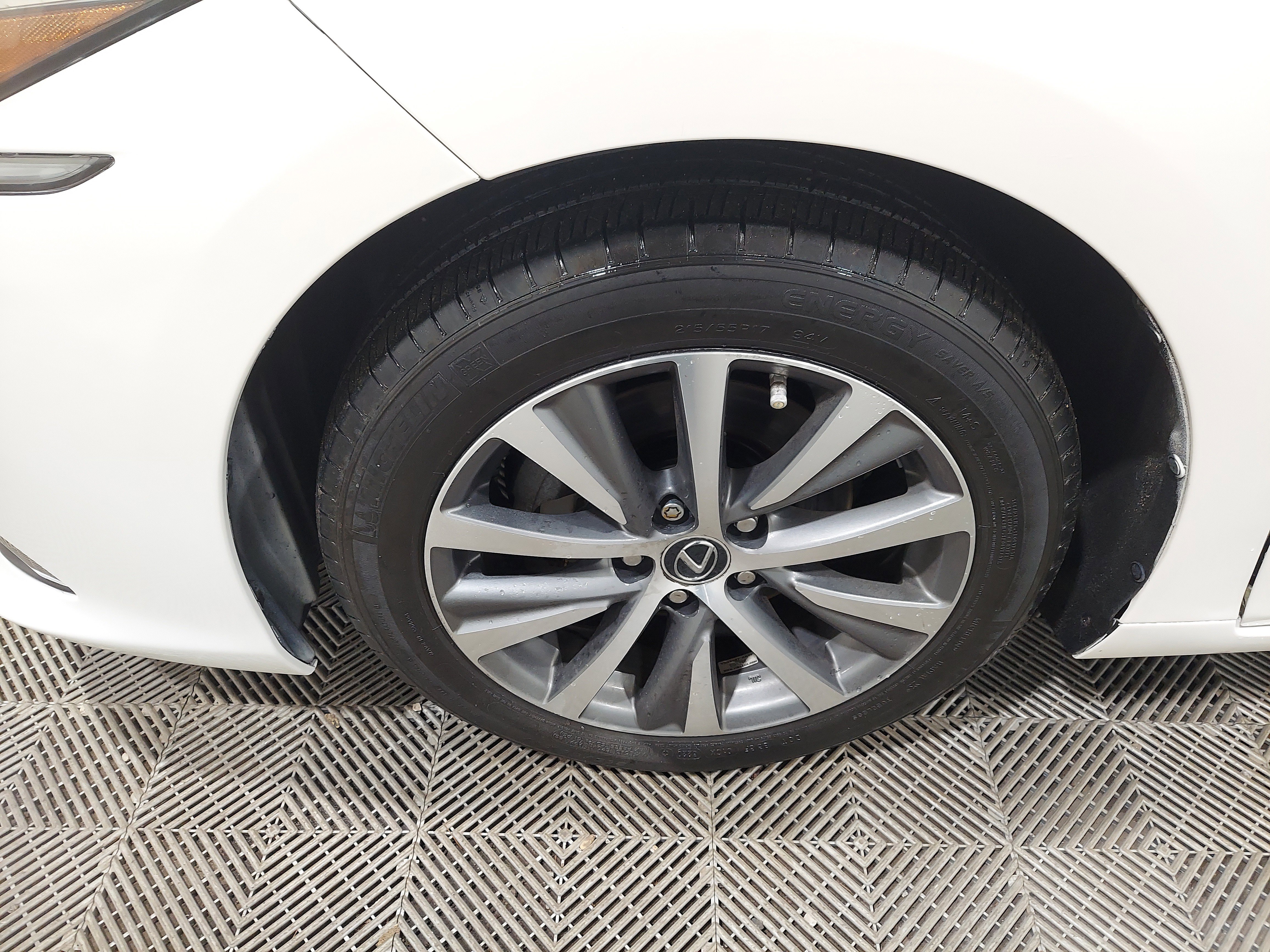 Used 2021 Lexus ES 250 AWD/4WD image 7