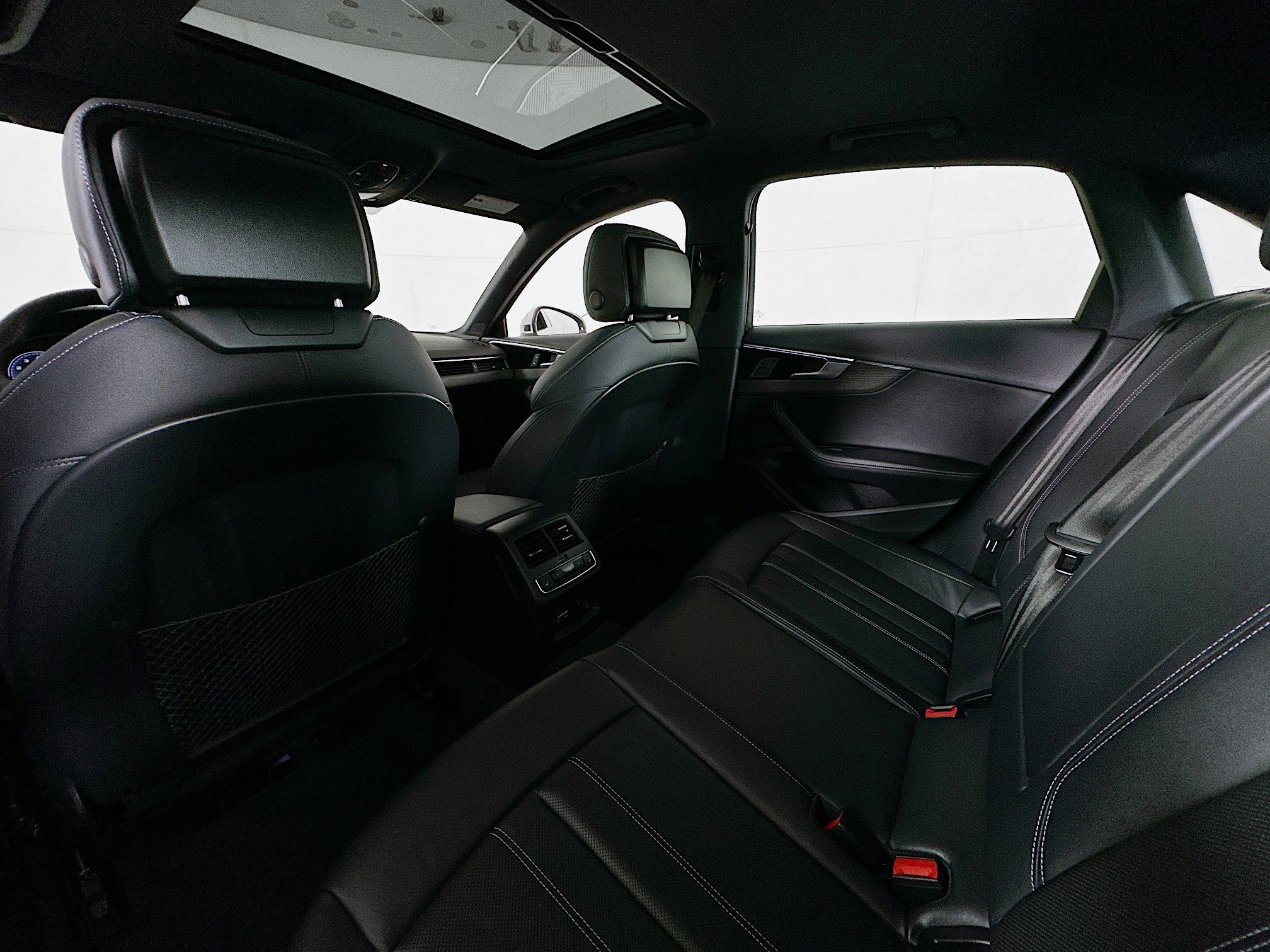 Used 2024 Audi A4 2.0T Prestige w/ Prestige Package image 25