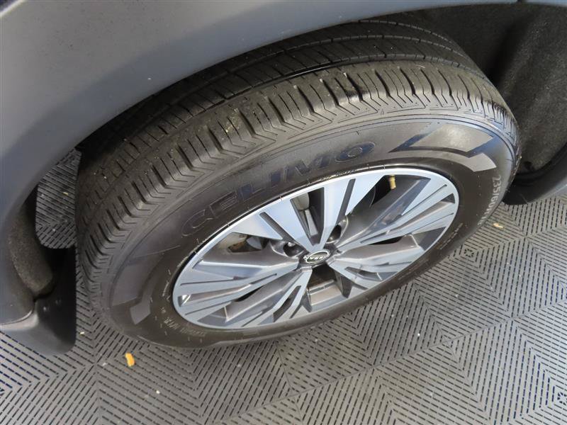 Used 2023 Nissan Rogue SV AWD/4WD image 8