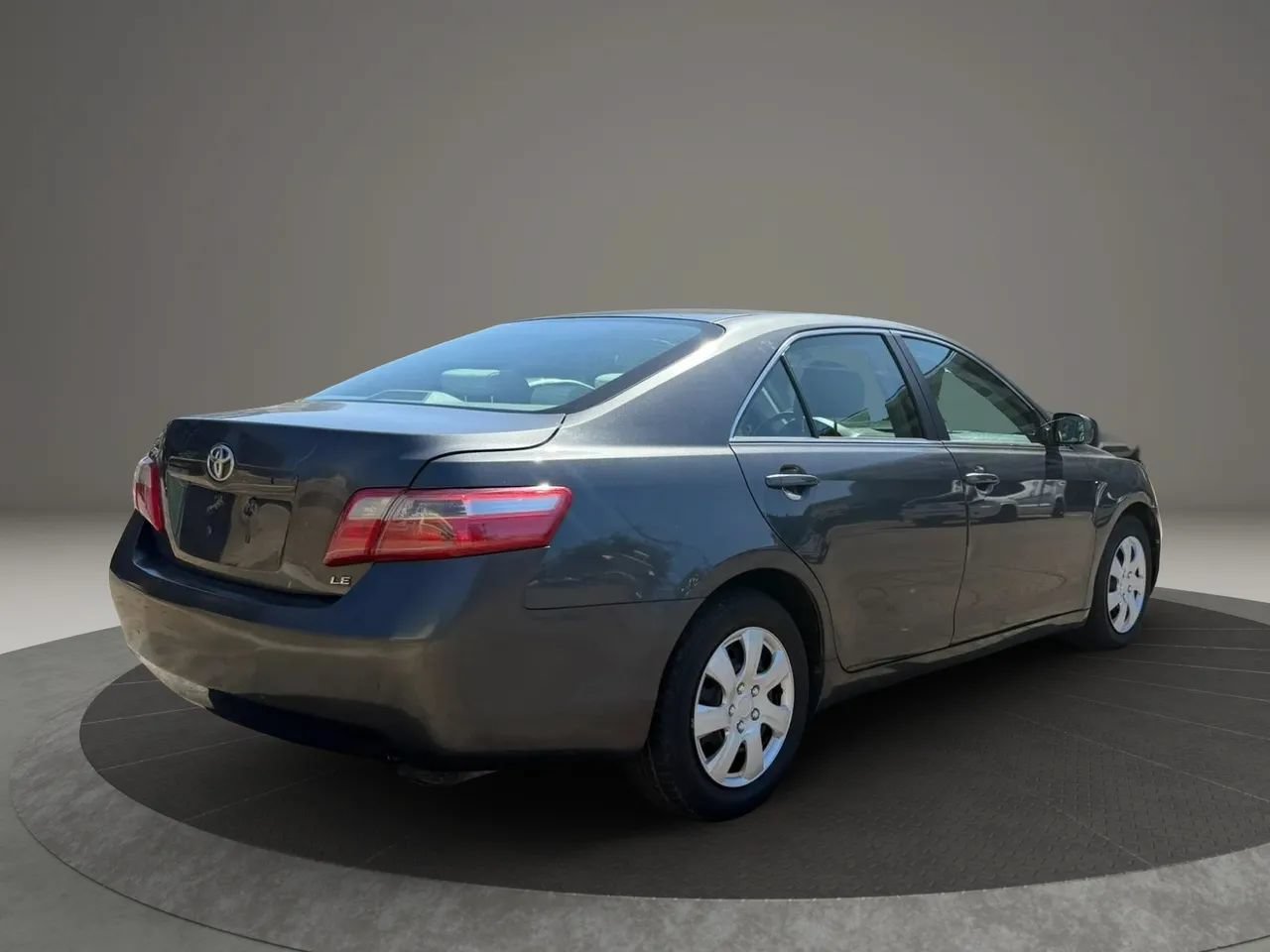 Used 2007 Toyota Camry LE FWD image 5