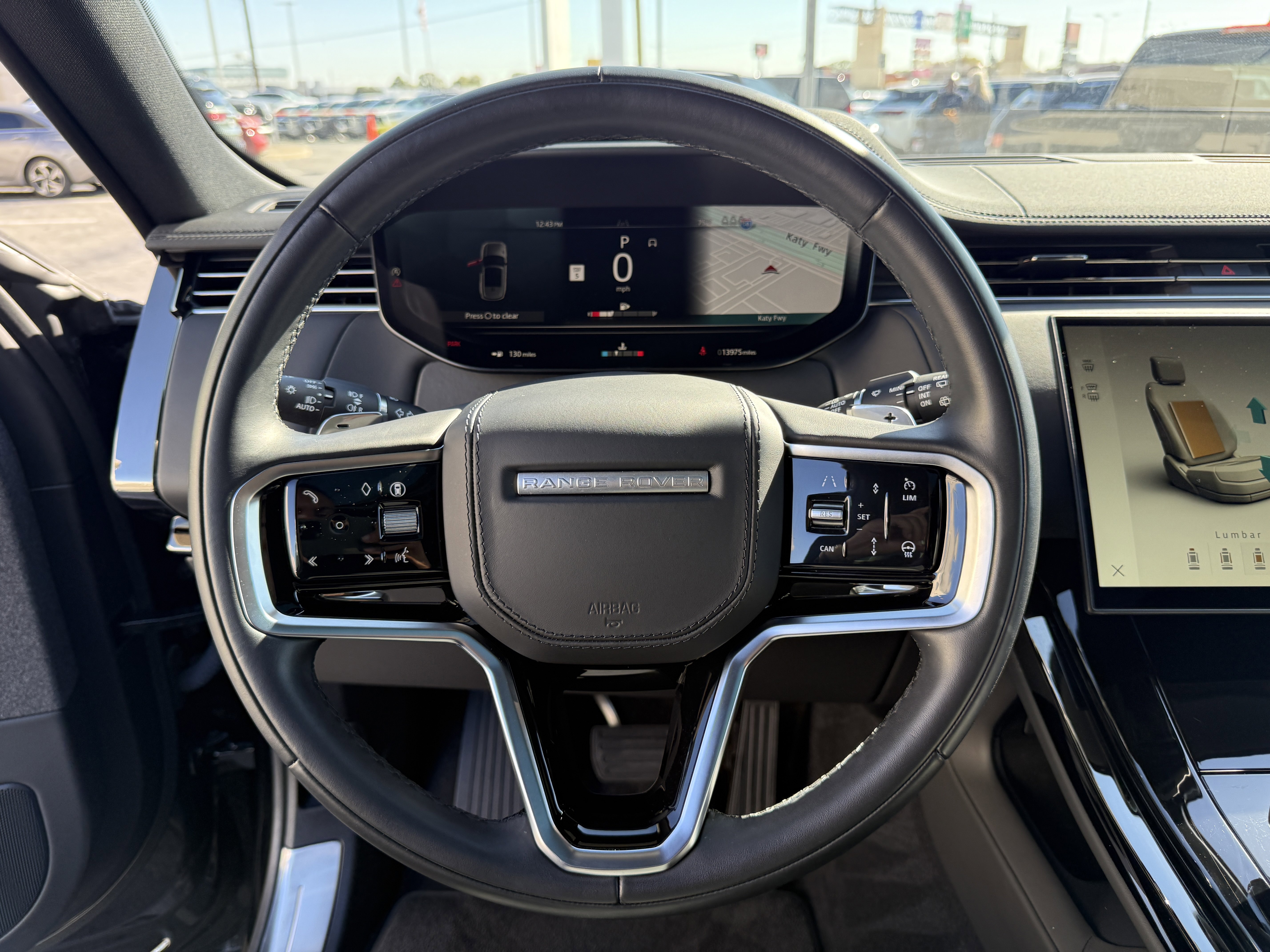 Used 2025 Land Rover Range Rover Sport SE image 20