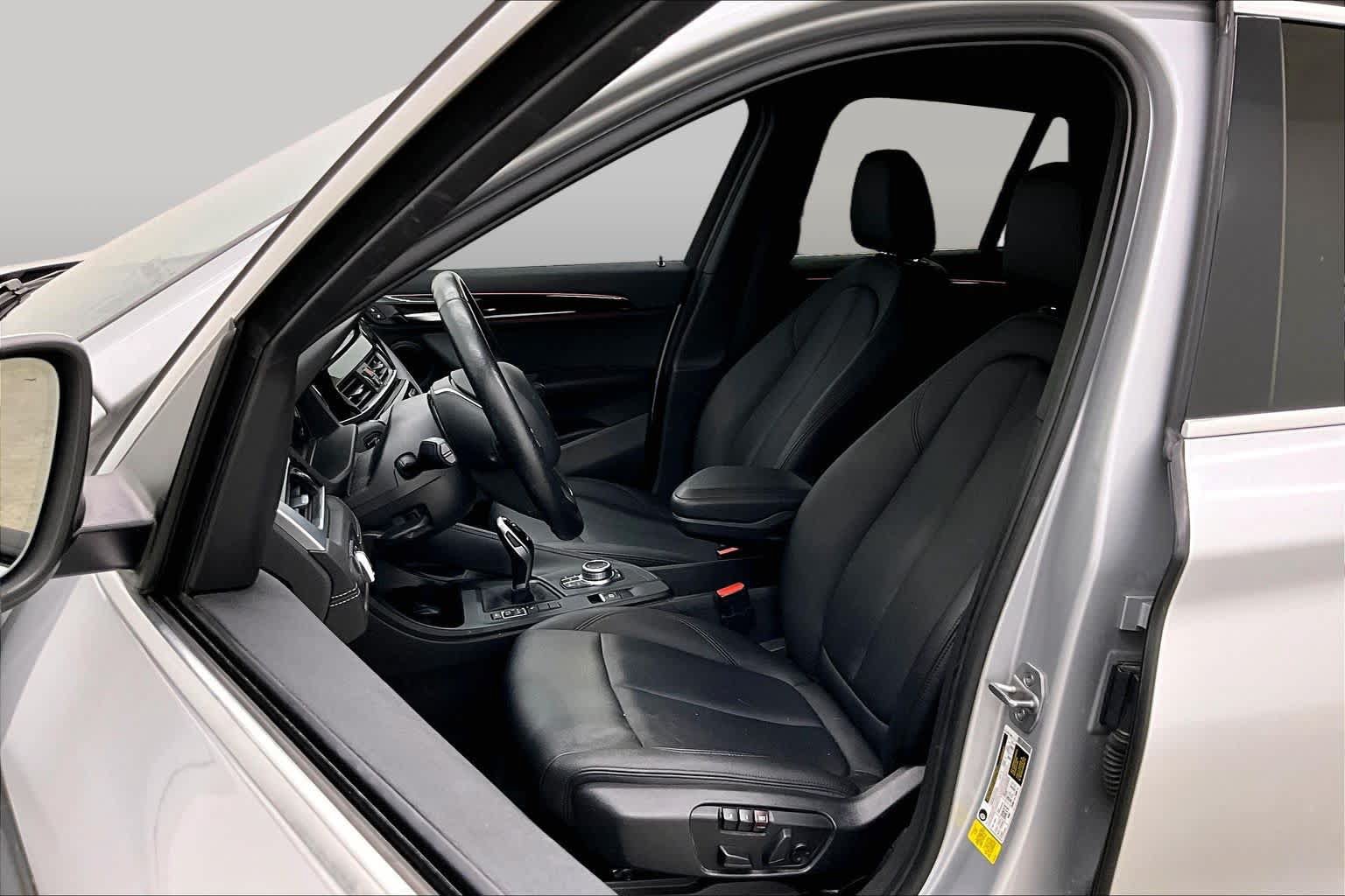Used 2021 BMW X1 sDrive28i w/ Convenience Package FWD image 8