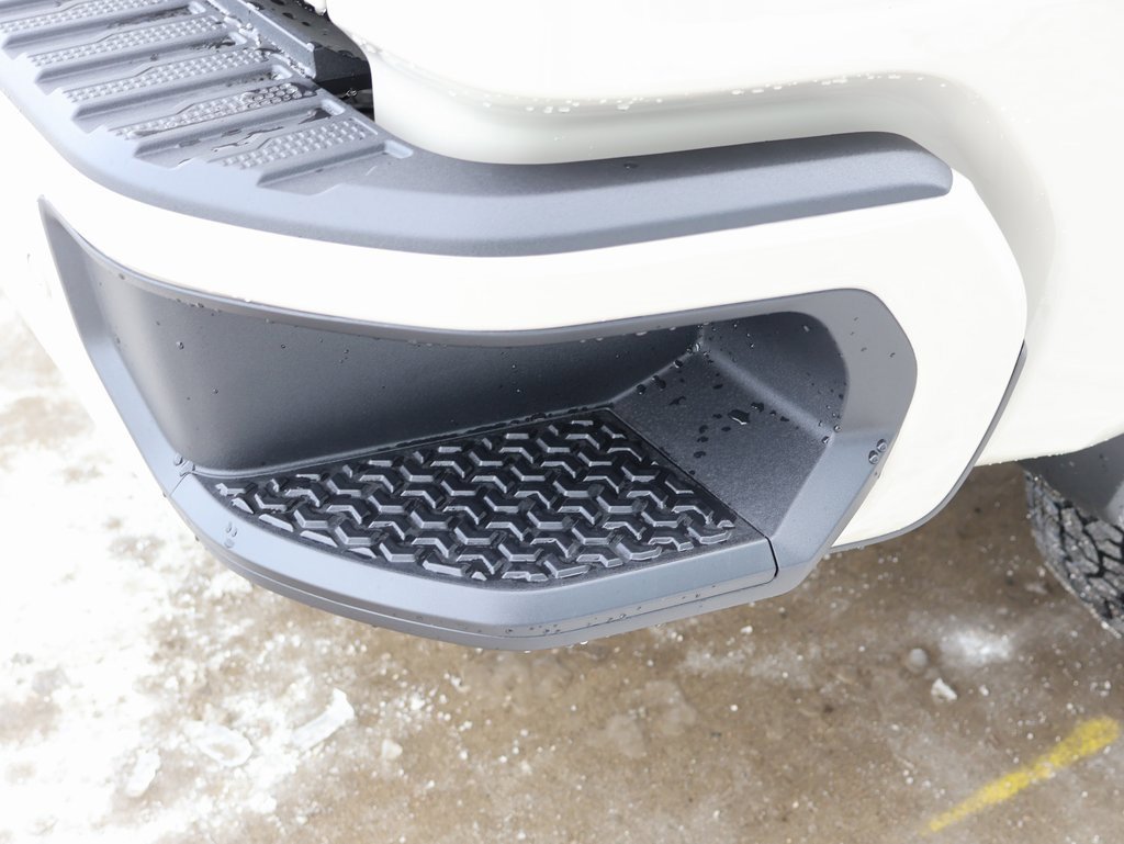 New 2026 GMC Sierra 1500 AT4 w/ AT4 Premium Package image 40