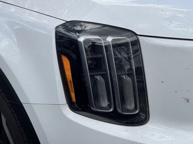 Certified 2024 Kia Telluride S w/ S Sunroof Package FWD image 7