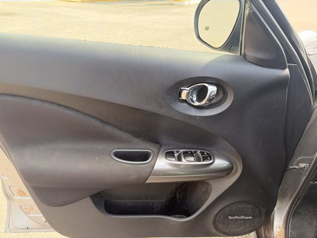 Used 2013 Nissan Juke SL AWD/4WD image 26