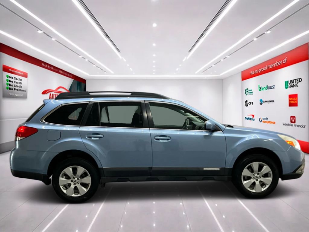 Used 2012 Subaru Outback 2.5i Limited AWD/4WD image 9