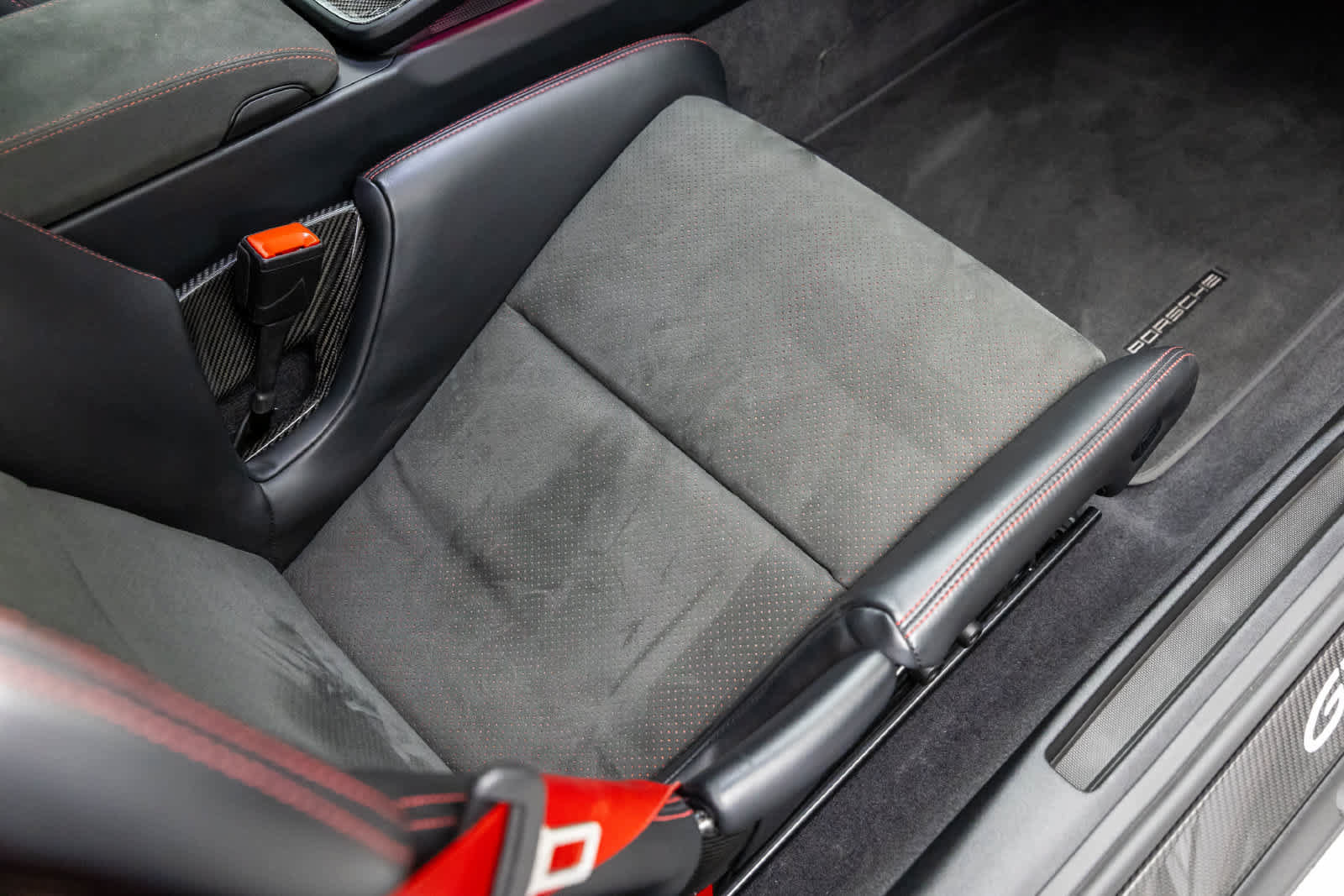 Used 2023 Porsche 911 GT3 RWD image 43