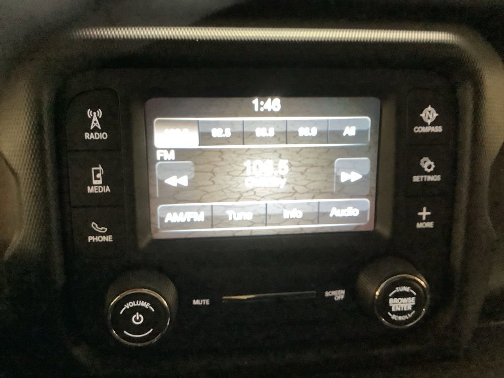 Used 2018 Jeep Wrangler Unlimited Sport S image 34