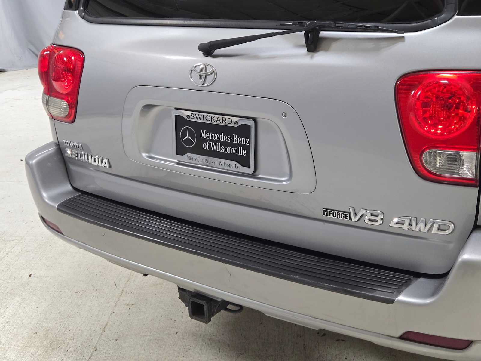 Used 2007 Toyota Sequoia SR5 AWD/4WD image 13