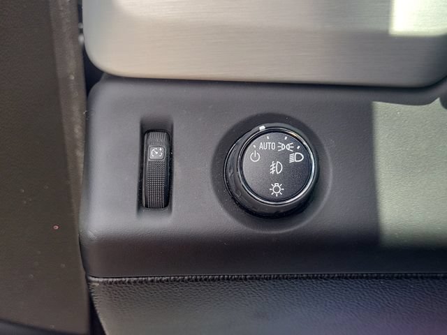 Used 2017 GMC Yukon XL SLT RWD image 15