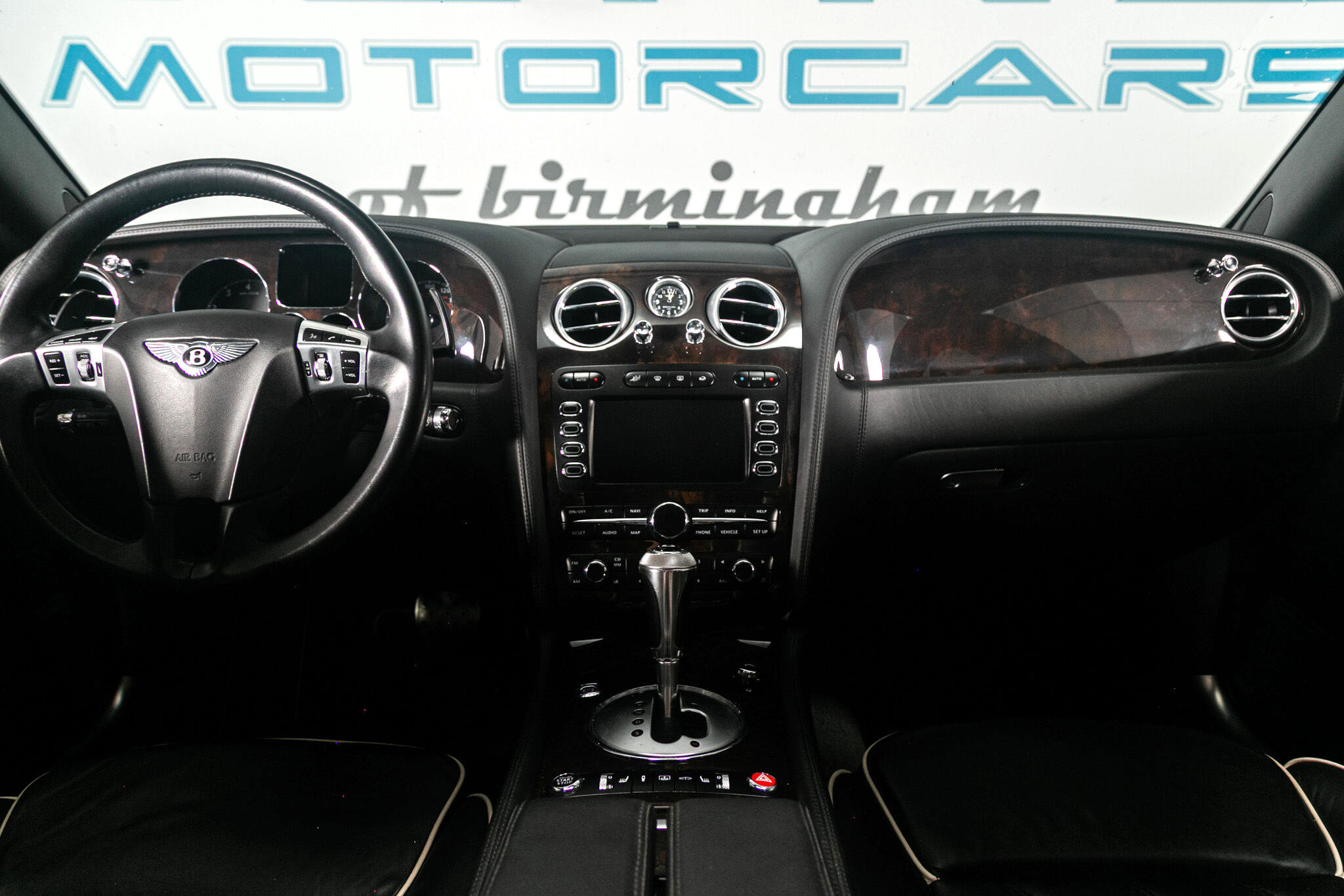 Used 2009 Bentley Flying Spur Flying Spur Speed w/ Convenience Specification Pkg image 6