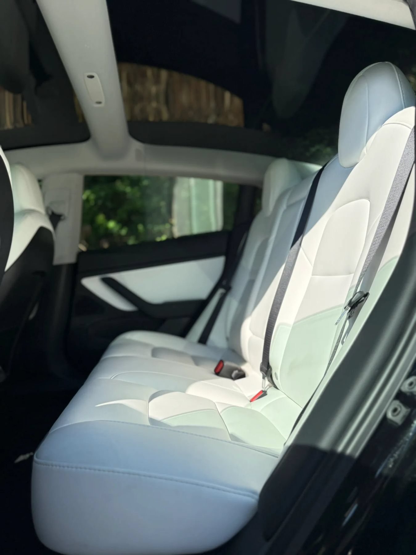 Used 2020 Tesla Model 3 Long Range AWD/4WD image 6