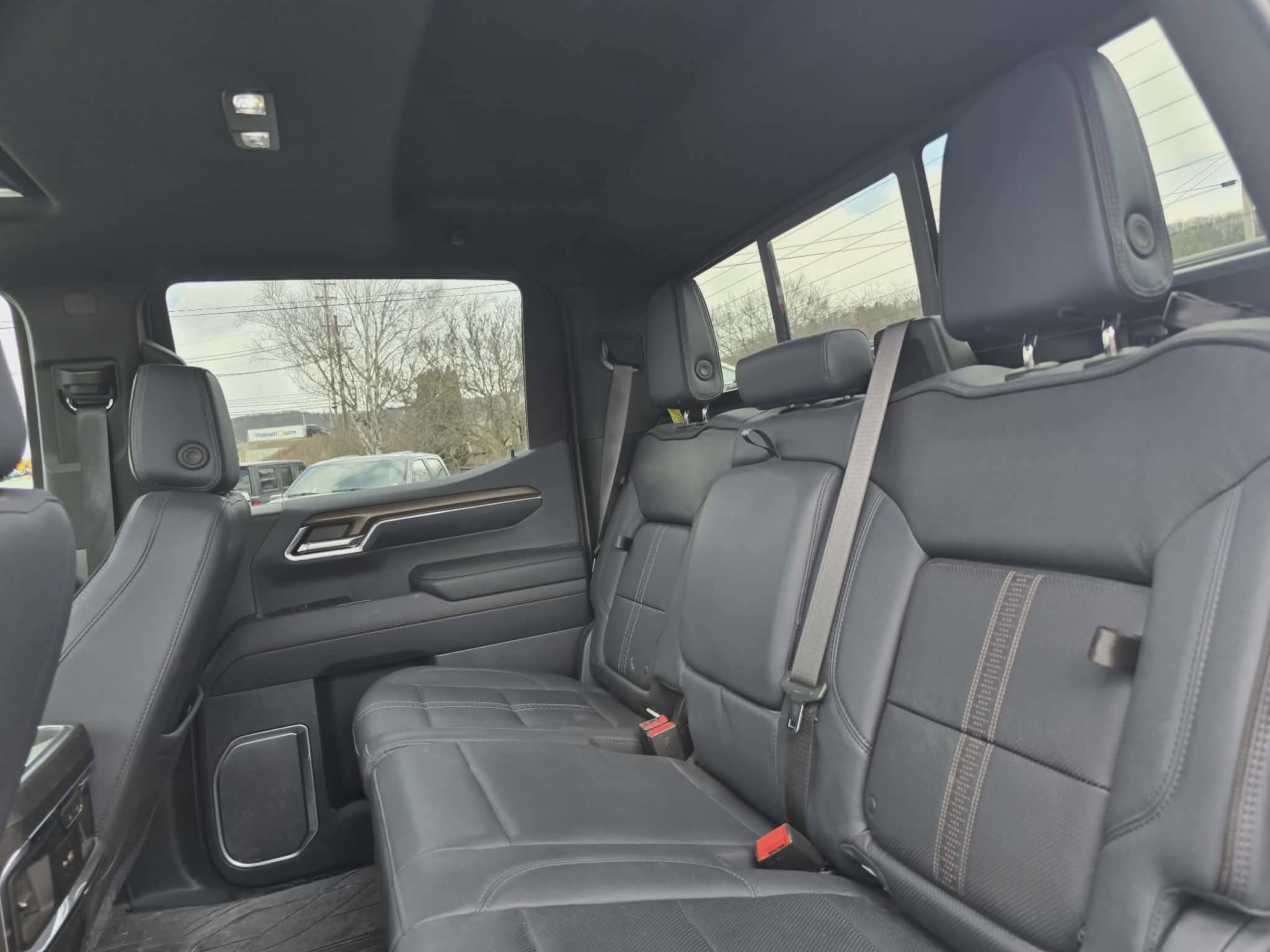 Used 2024 Chevrolet Silverado 1500 High Country w/ High Country Premium Package image 13