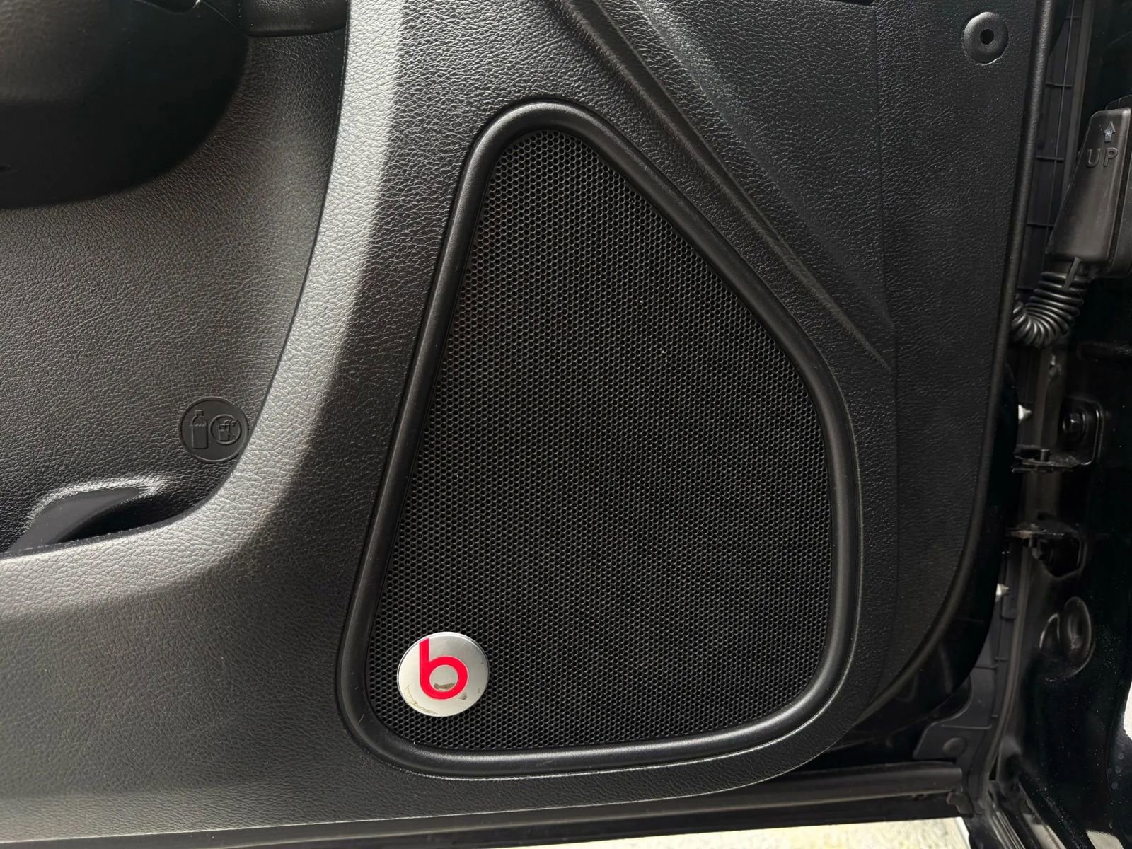 Used 2015 Chrysler 300 S w/ 300S Premium Group image 27