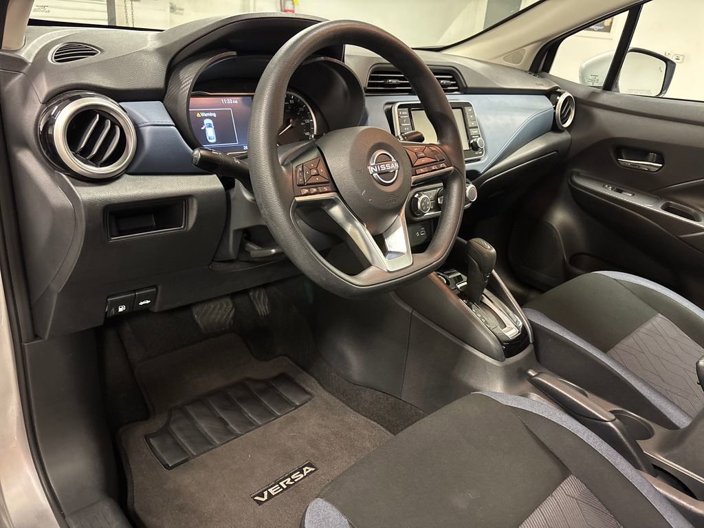 Used 2025 Nissan Versa SV FWD image 25