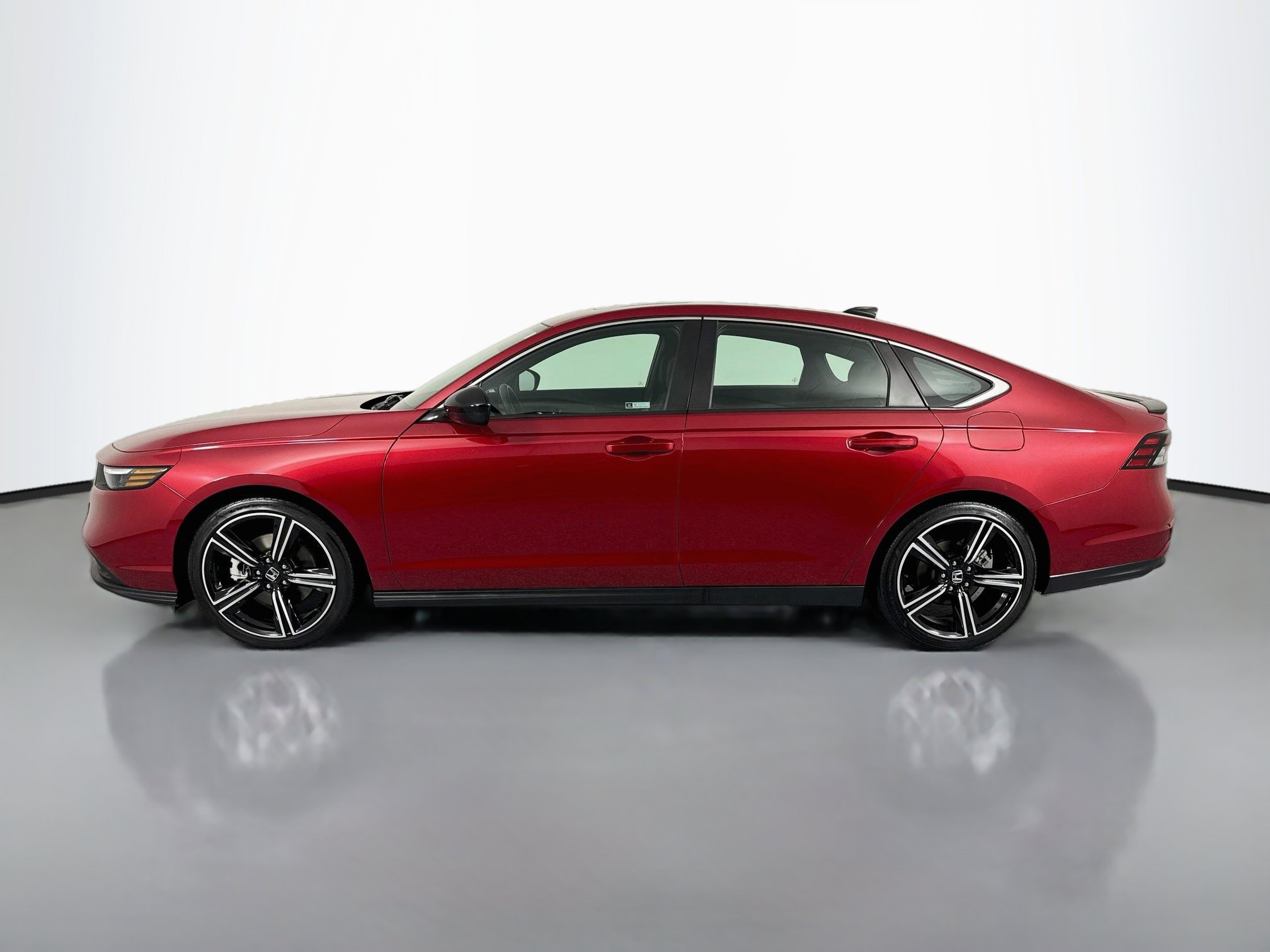 Certified 2023 Honda Accord Sport image 8